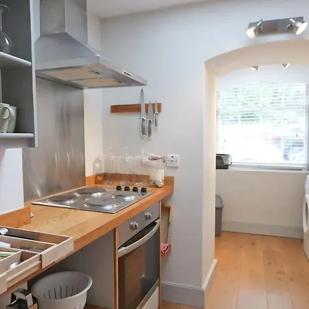 Richmond Terrace Apartment Bristol